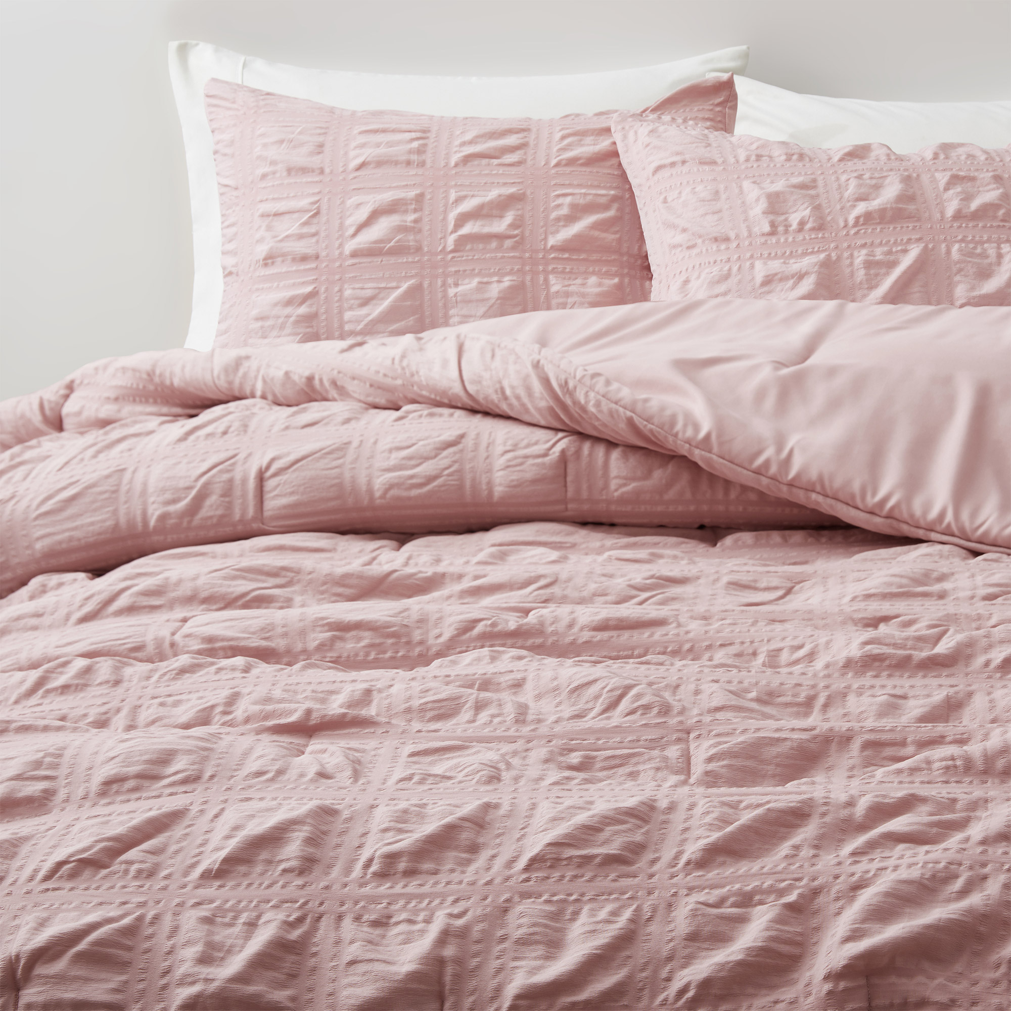 All Season Crinkle Textured Down Alternative Comforter Set-Seersucker Bedding Set - Pink, Full/Queen