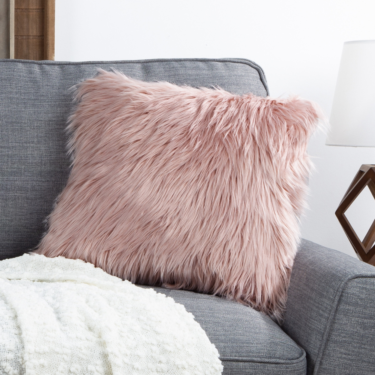 18 Inch Himalayan Faux Fur Square Throw Accent Pillow Removable Cover - Pink