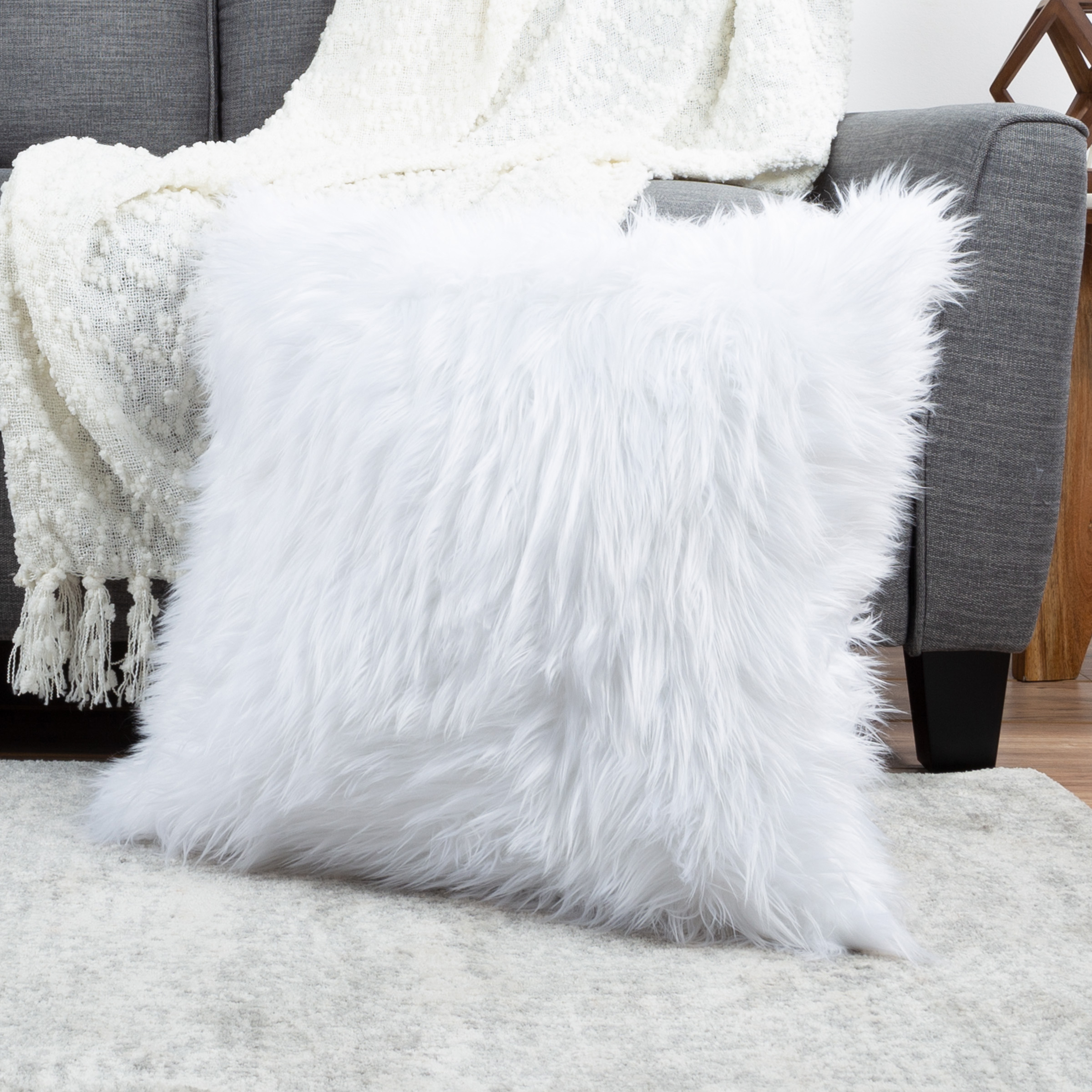 22 Inch Himalayan Faux Fur Square Thick Throw Accent Pillow Removable Cover XL - White